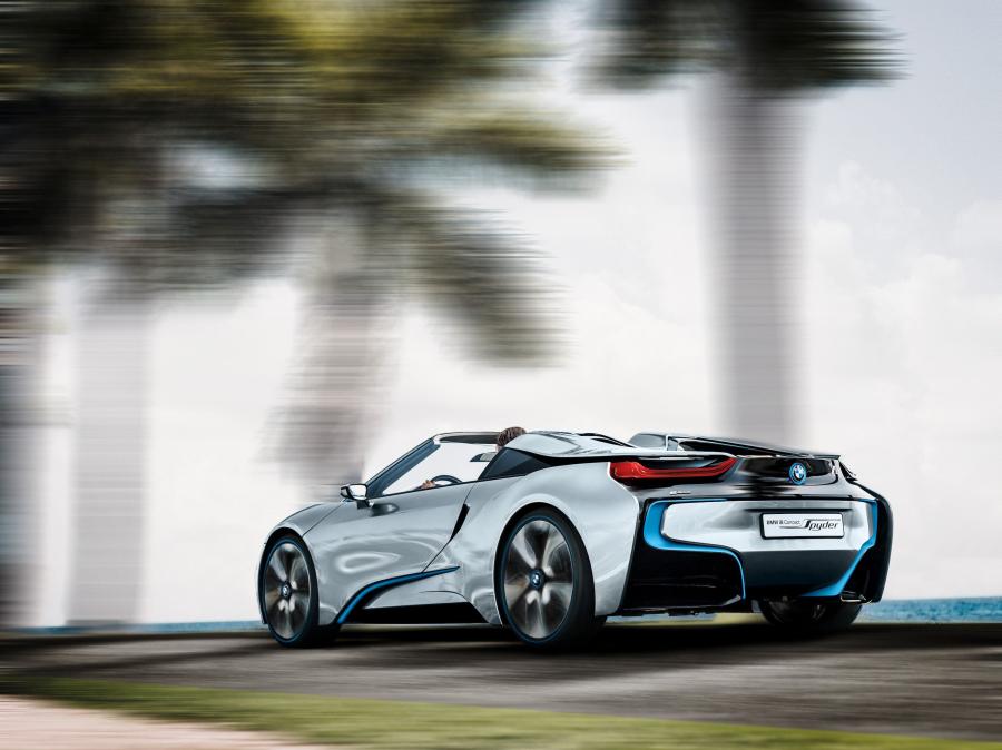  BMW i8 Spyder Concept 2012 года  (фото 13 из 87)